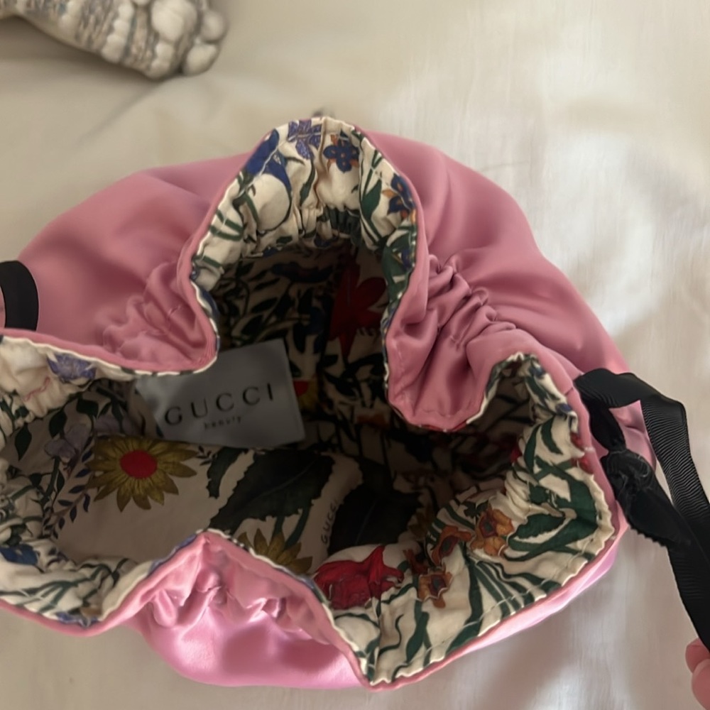 Gucci Beauty Bundle - Picture 3 of 5